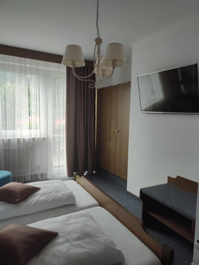 Altes Tor Hotell Filsen Eksteriør bilde